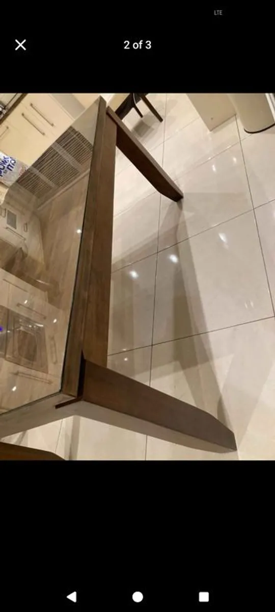 Dining table - Image 2