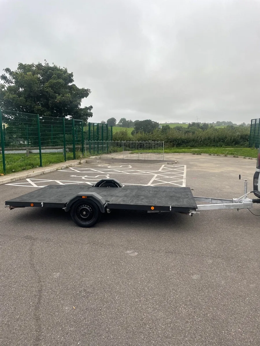 12×6 trailer with brakes & ramps & stands - Image 4