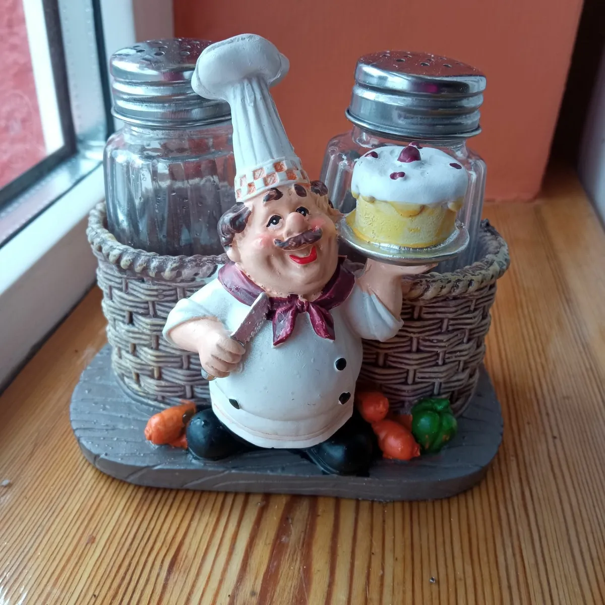 Salt & Pepper Set - Image 1