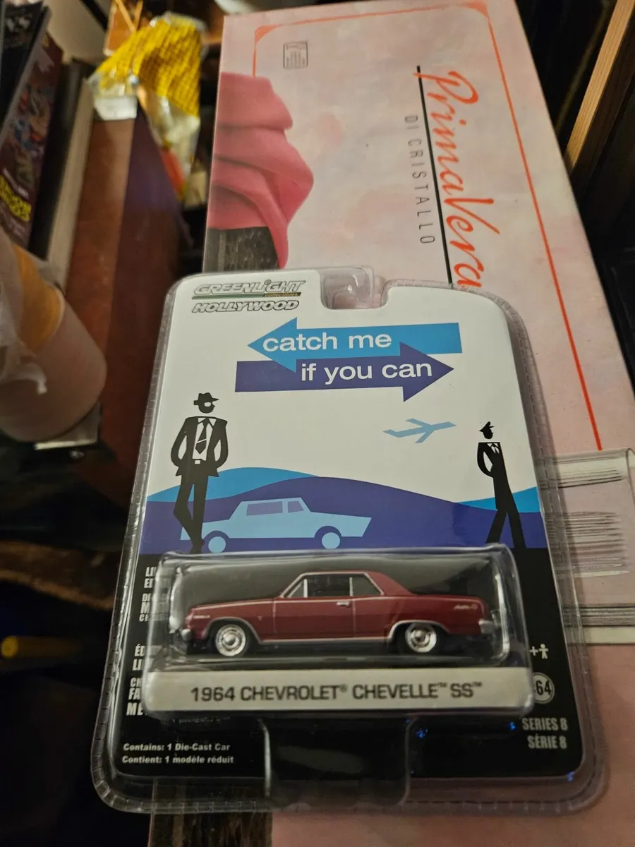 Corgi Greenlight Catch me if you Can