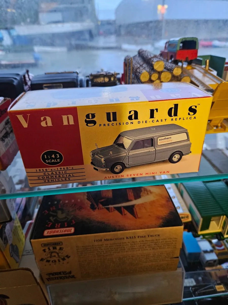 Corgi Vanguards Mini