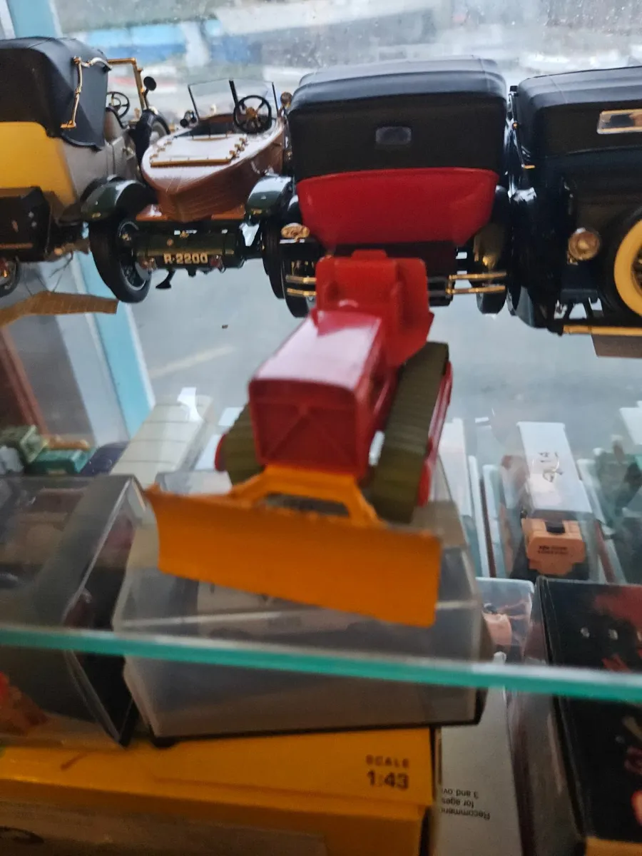 Matchbox Bulldozer - Image 1