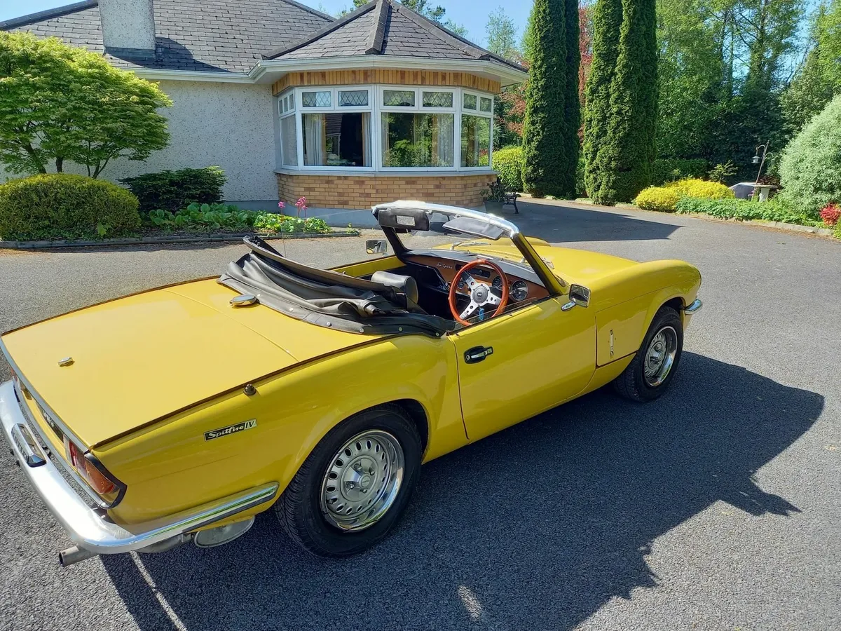 Triumph Spitfire 1500 - Image 1