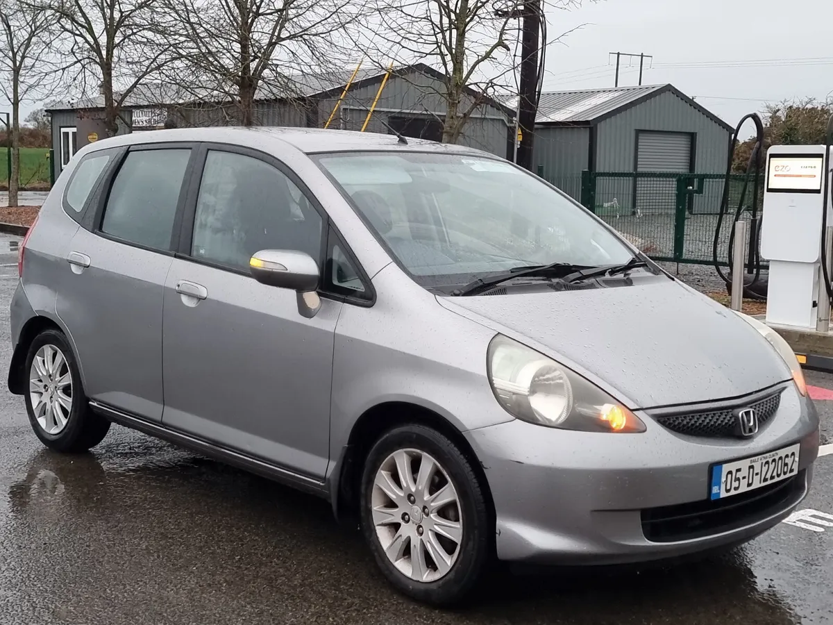 €990 Honda Jazz 2005 taxed 04.26 . €999 - Image 4