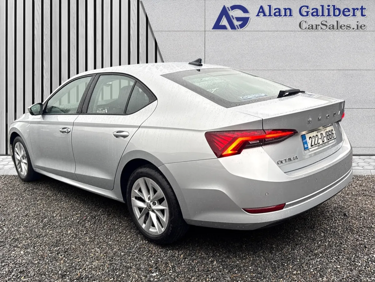 Skoda Octavia AMBITION 2.0 TDI New Model €119 PW - Image 2
