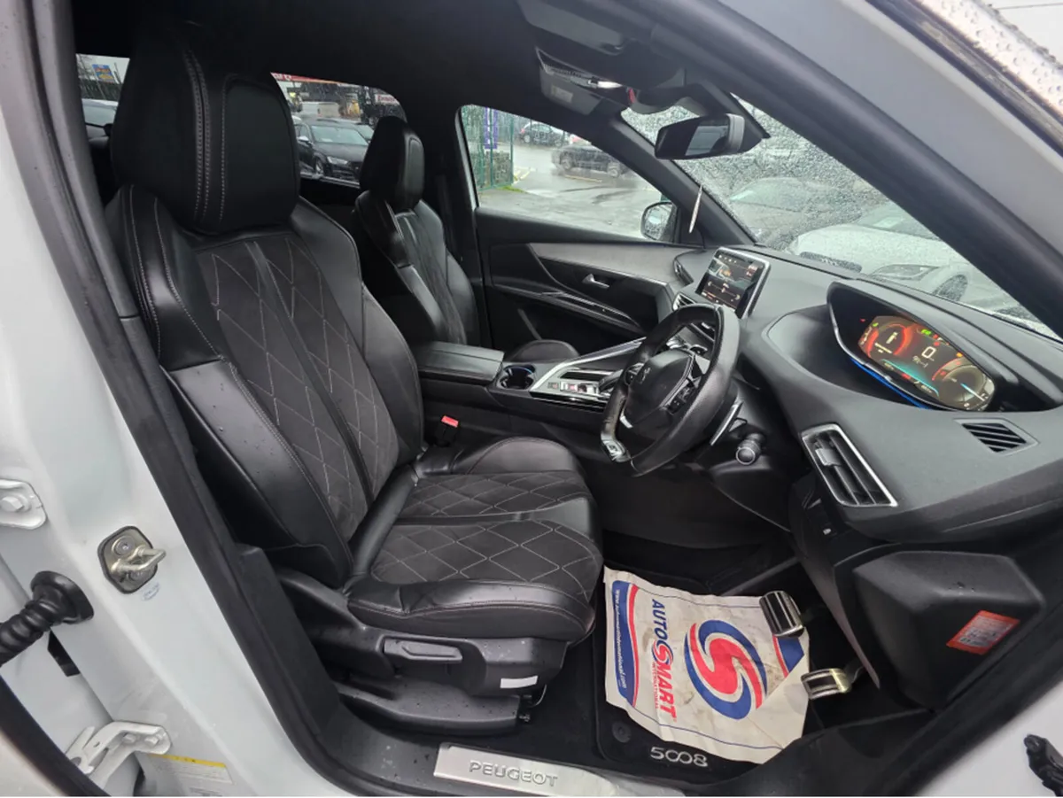 Peugeot 5008 ( 172 REG ) 7 SEATER - DIGITAL DASH - - Image 3
