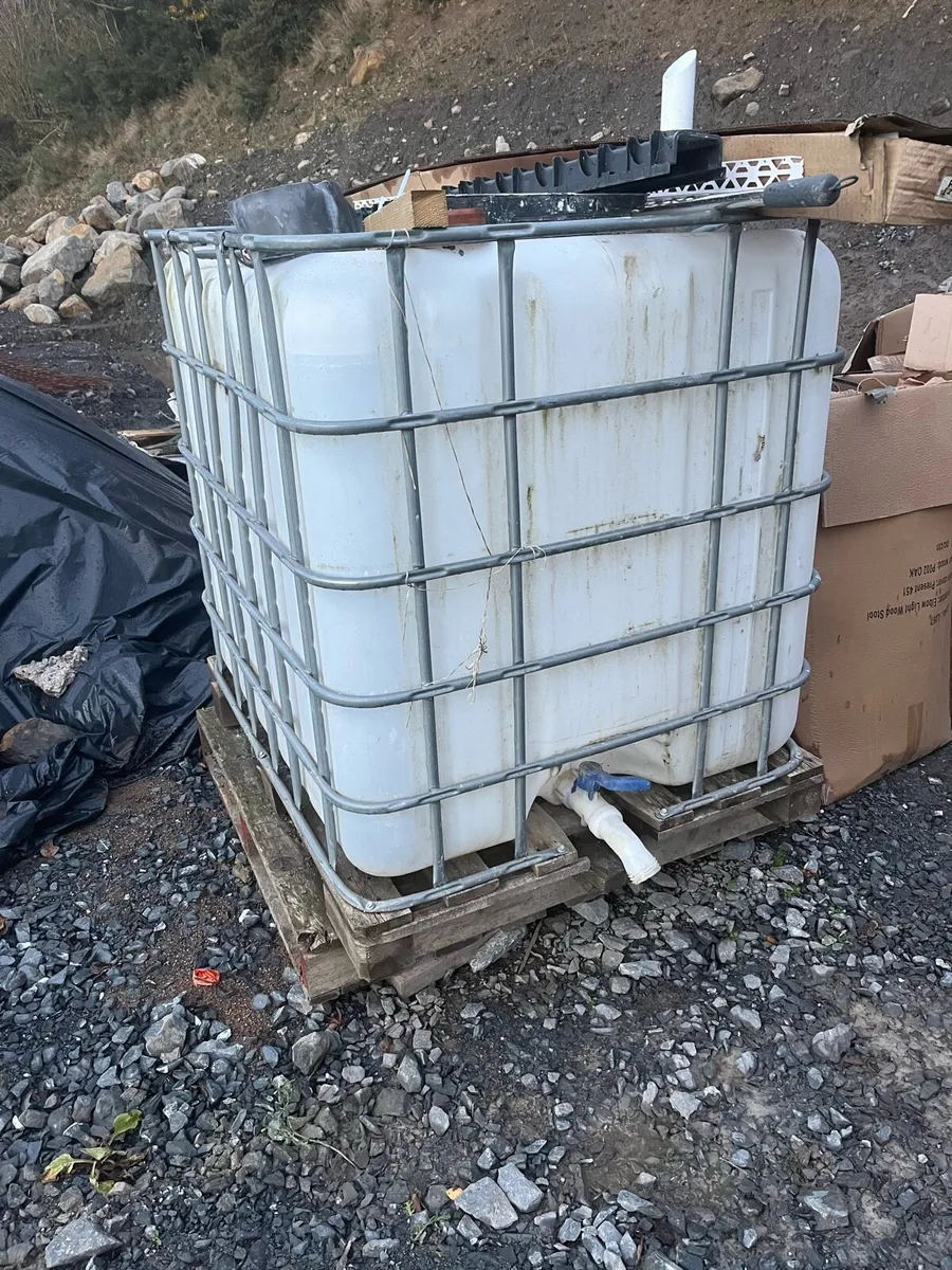 Water tank Cube - Image 1