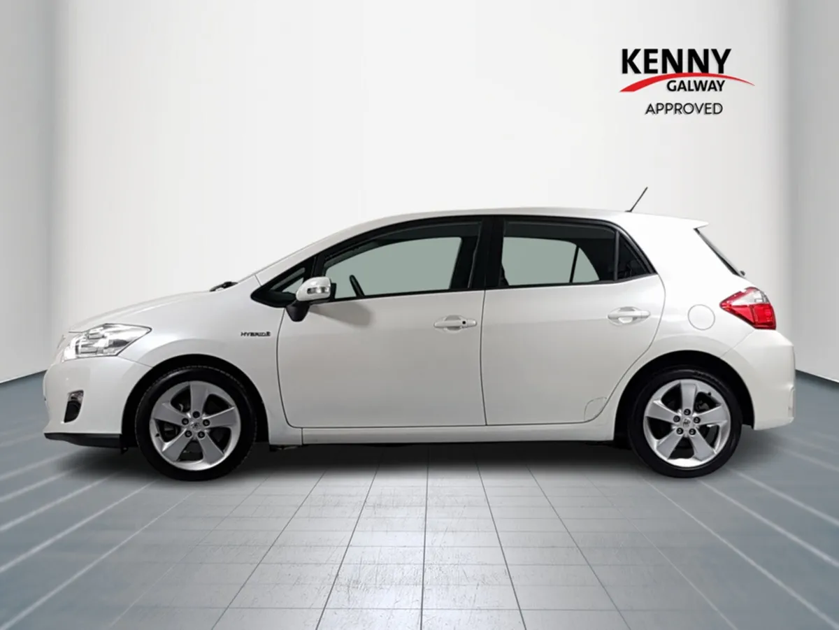 Toyota Auris HYBRID T-SPIRIT CVT 5DR AUTO T SPIRIT - Image 4