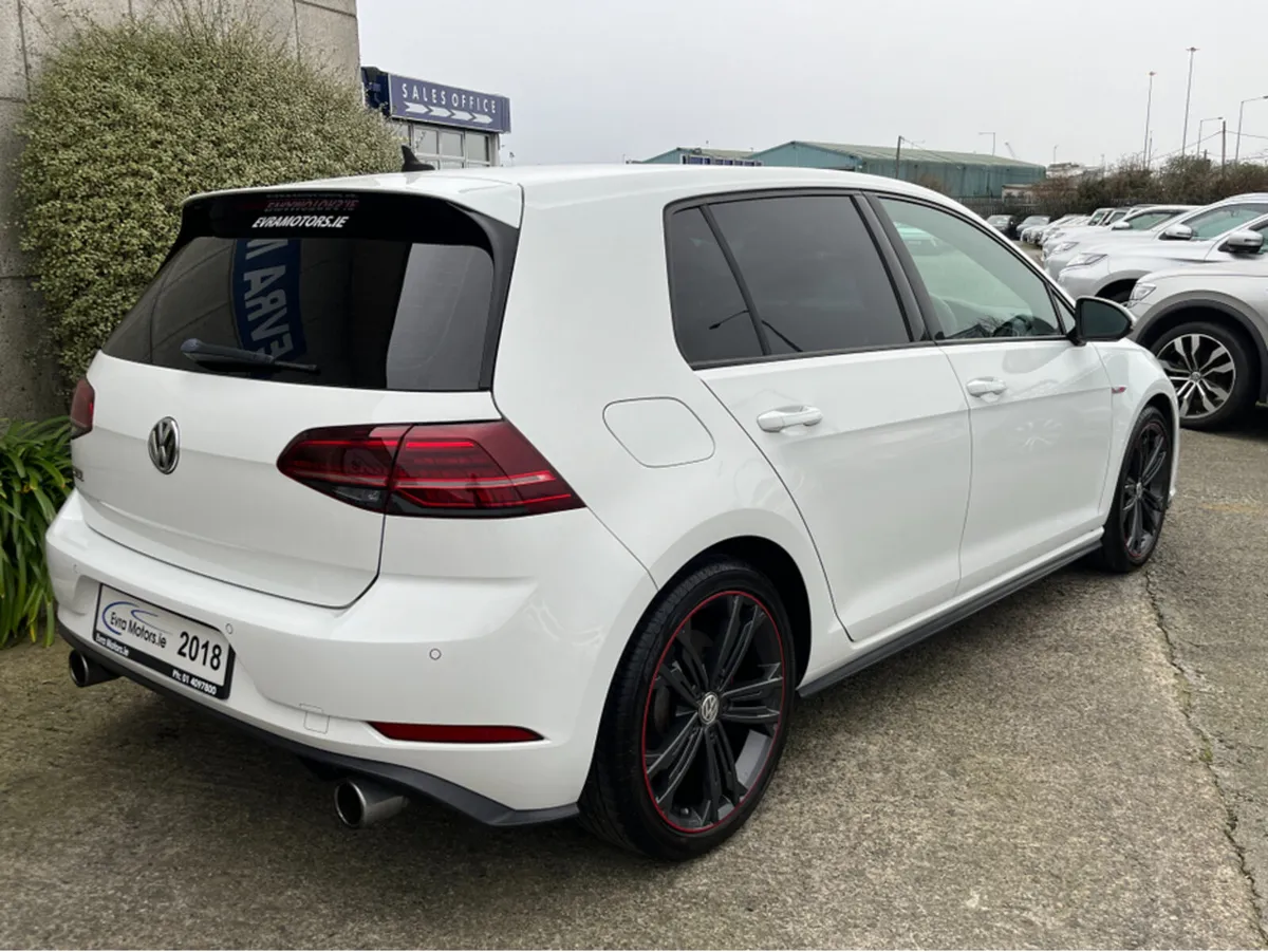 Volkswagen Golf GTI AUTOMATIC 2.0 PETROL //LOW MIL - Image 4