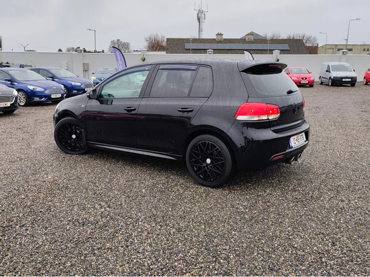 Volkswagen Golf EDITION-R TDI MANUAL 5SPEED 105 4D - Image 4