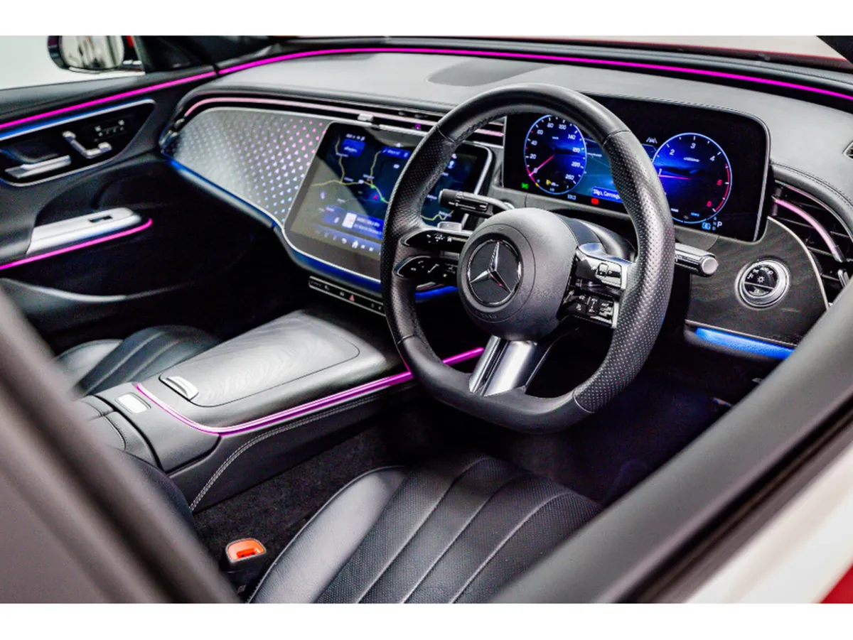 Mercedes-Benz E-Class E220d AMG Line Advanced 2.0 - Image 2