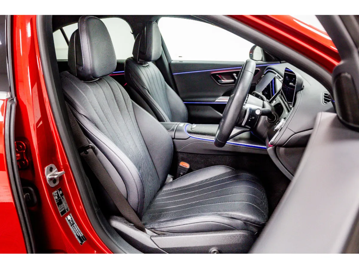 Mercedes-Benz E-Class E220d AMG Line Advanced 2.0 - Image 3