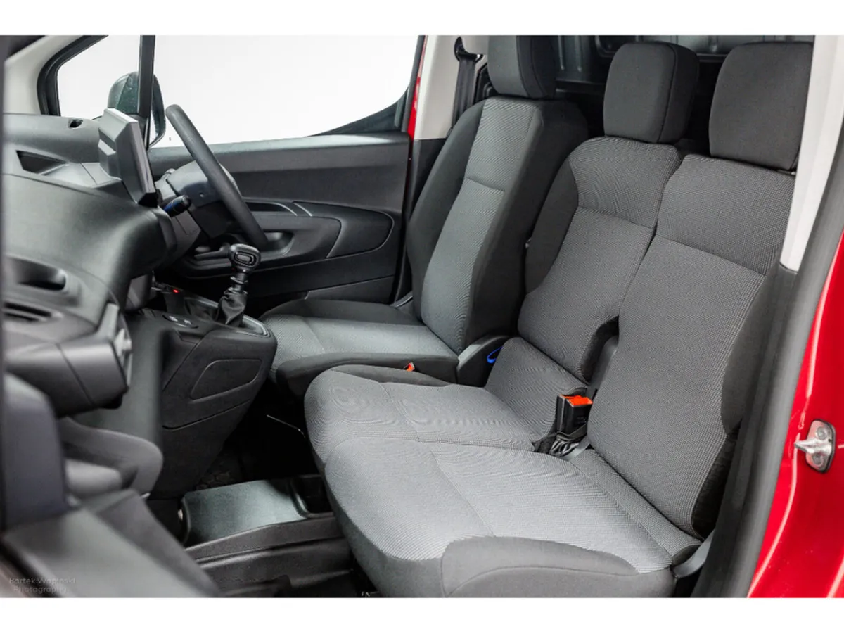 Citroen Berlingo LX PLUS 1.5 Diesel 100HP 650kg, U - Image 4