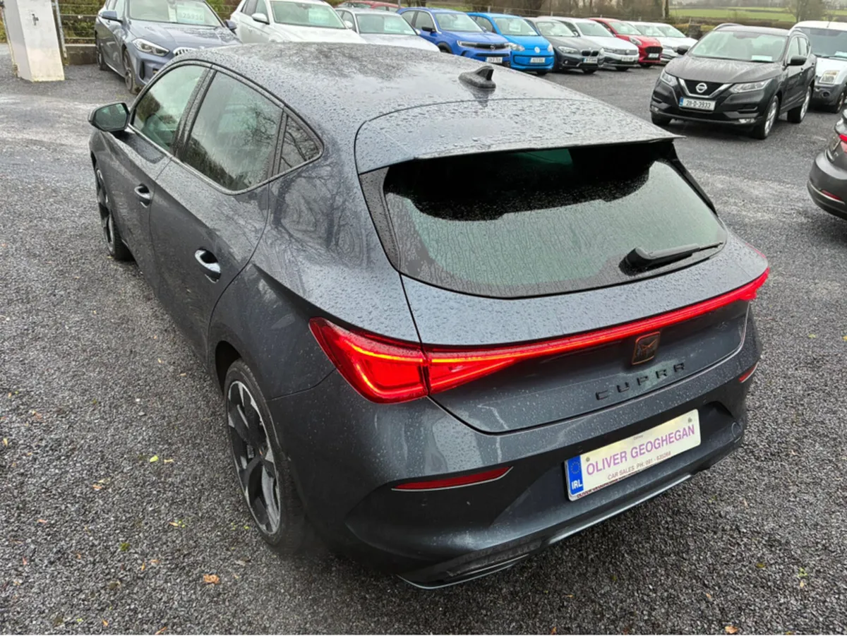 Cupra Leon 1.5 eTSI 150 BHP DSG (CAMERA) - Image 3
