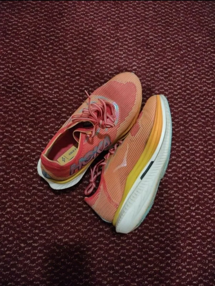 Hoka carbon plate runners - Image 2