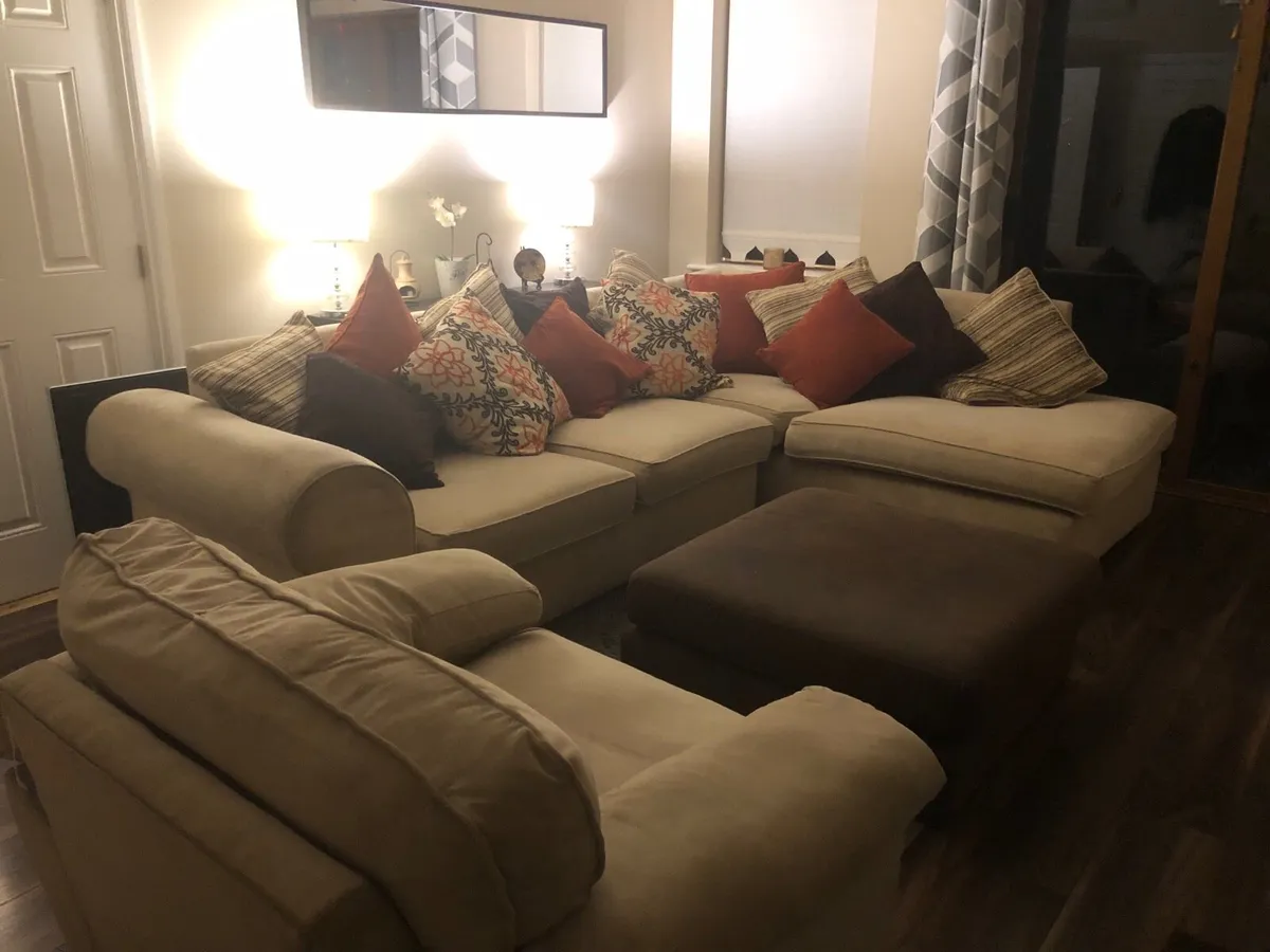 Left hand Corner Sofa - Image 3