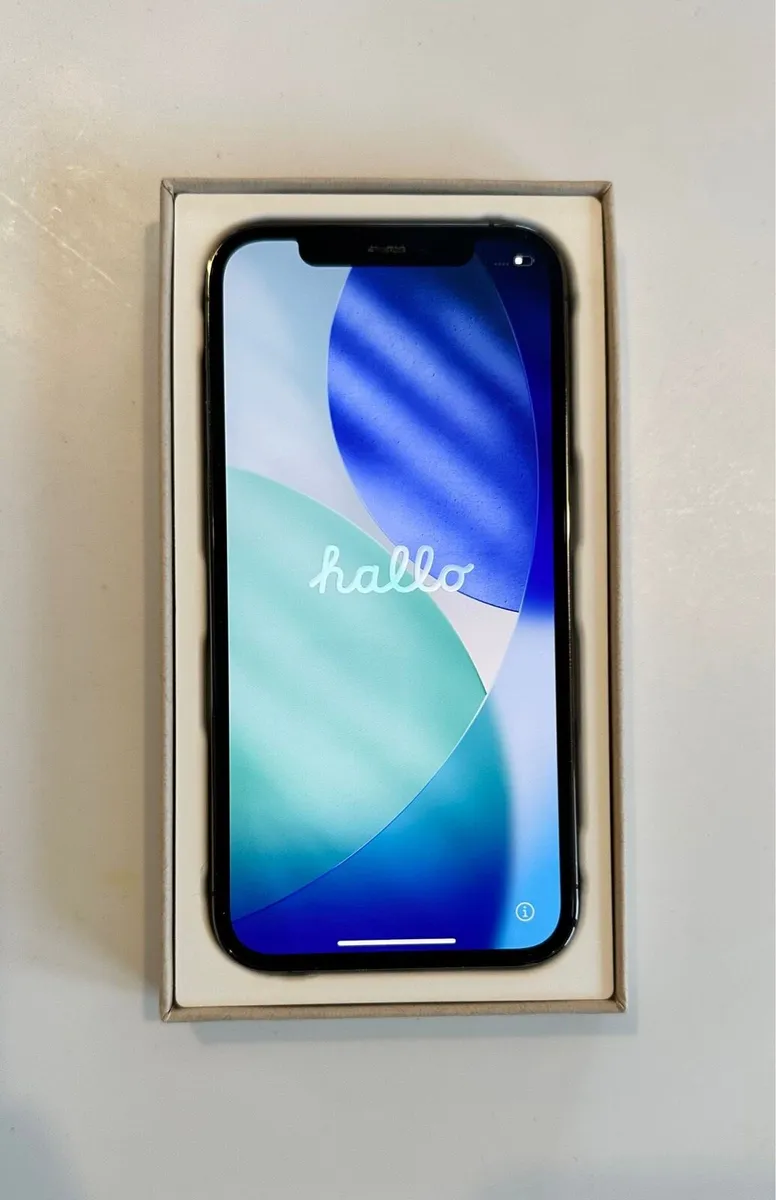 iPhone 12 Pro - Image 2