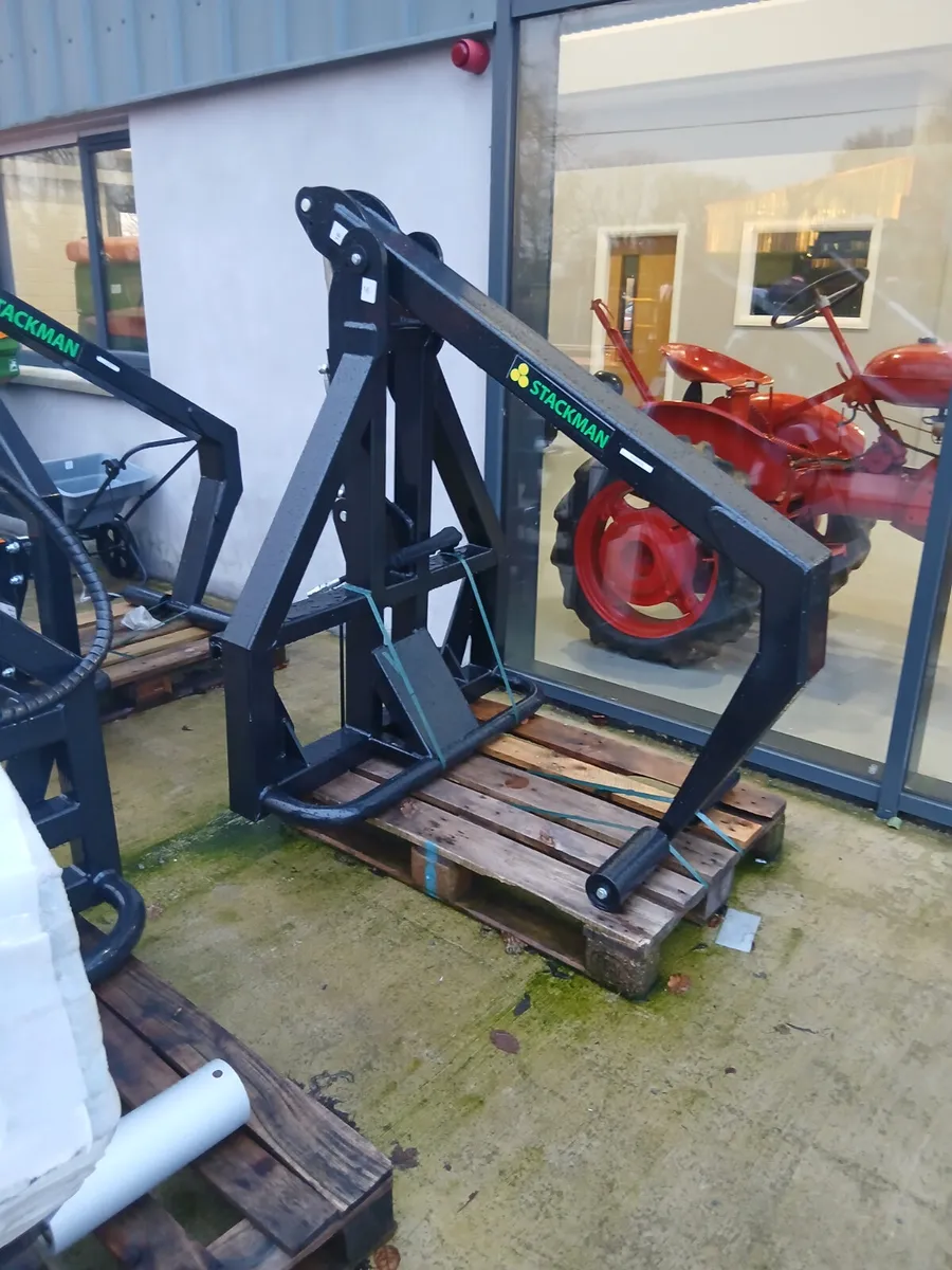 TR3 & Stackman bale handler - Image 2