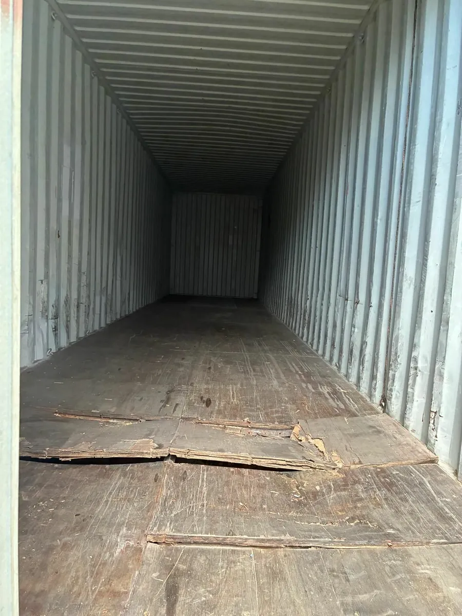 Trailer And container - Image 4