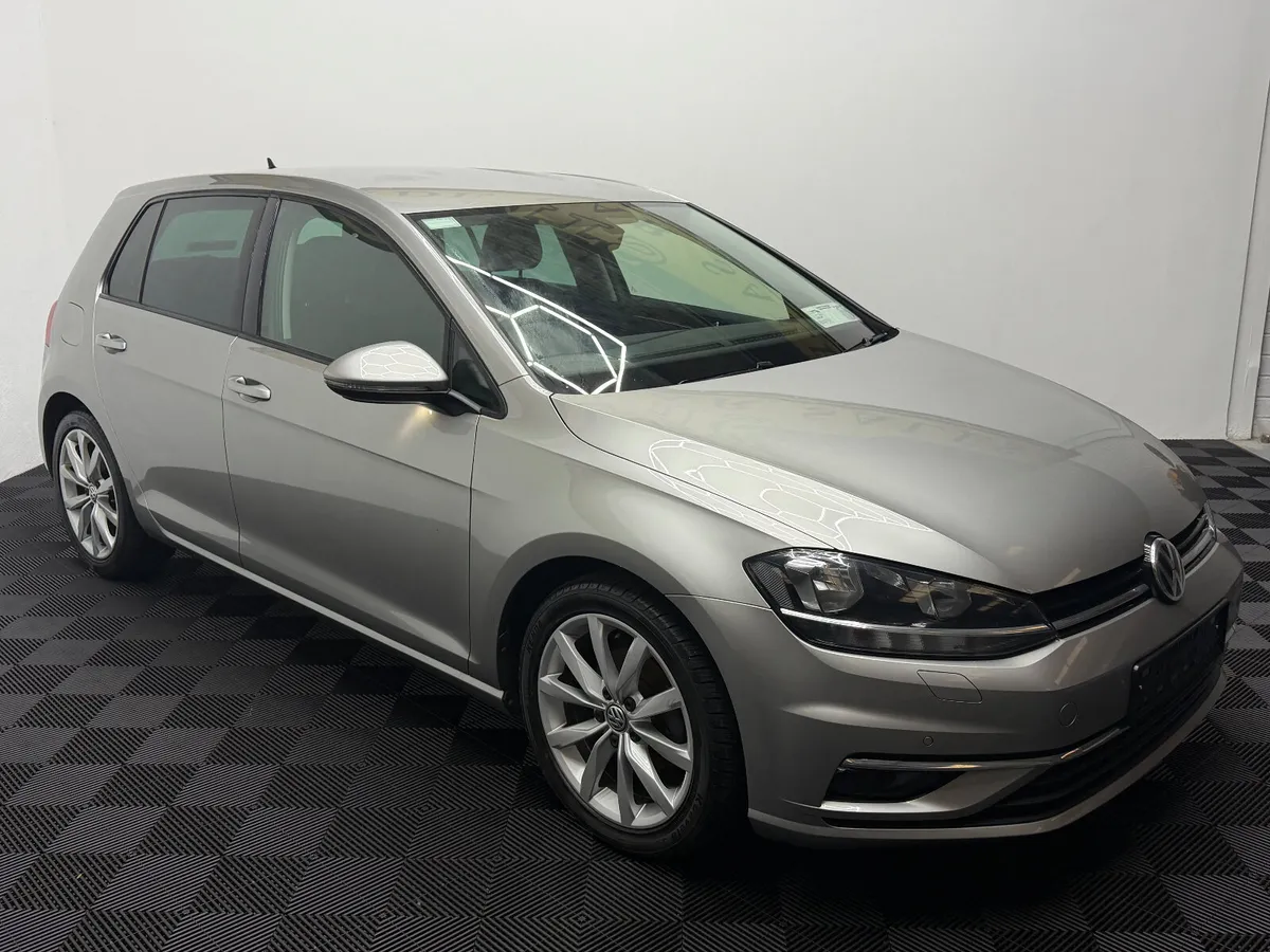 2018 Volkswagen Golf 1.0 TSI Highline low km - Image 2