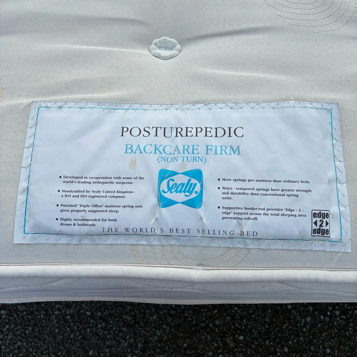 5ft King bed with sealy mattress - Image 4