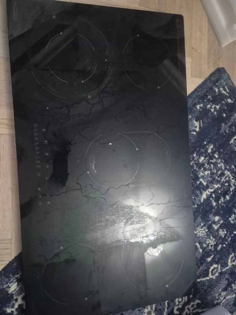 Electric Hob - Image 3