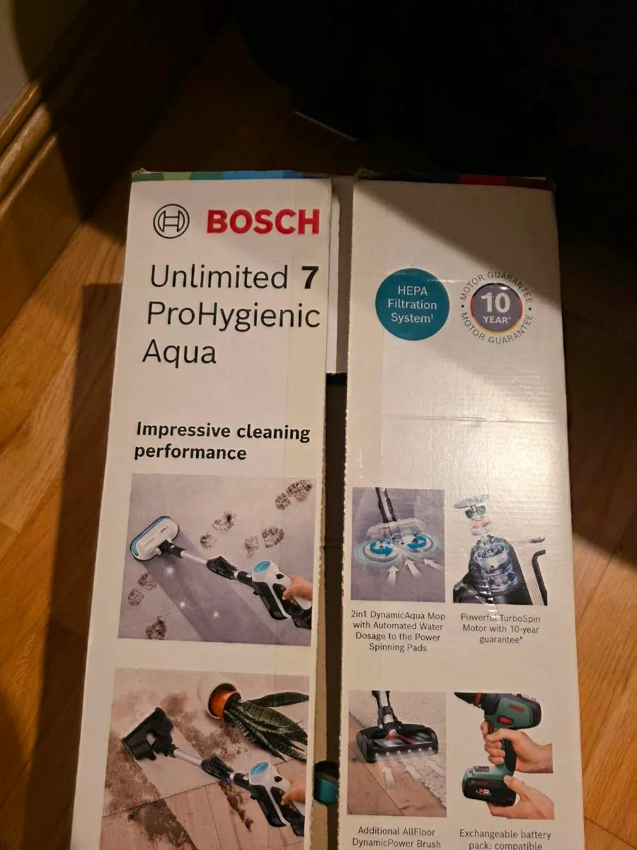 Bosch unlimited 7  Pro hygenic Aqua hoover - Image 1