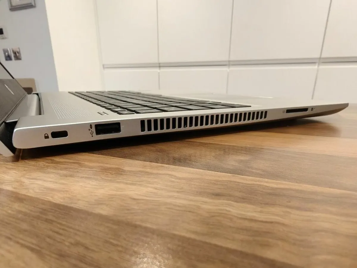 HP Probook 450 G6 | i5| 16GB | 256GB | 15.6" | - Image 4