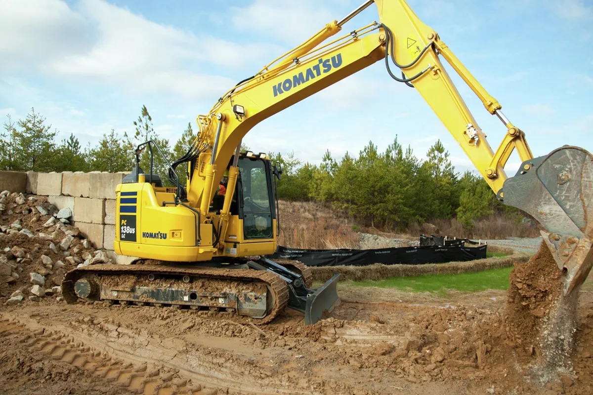 Komatsu Machinery parts - bulldozer excavator - Image 3