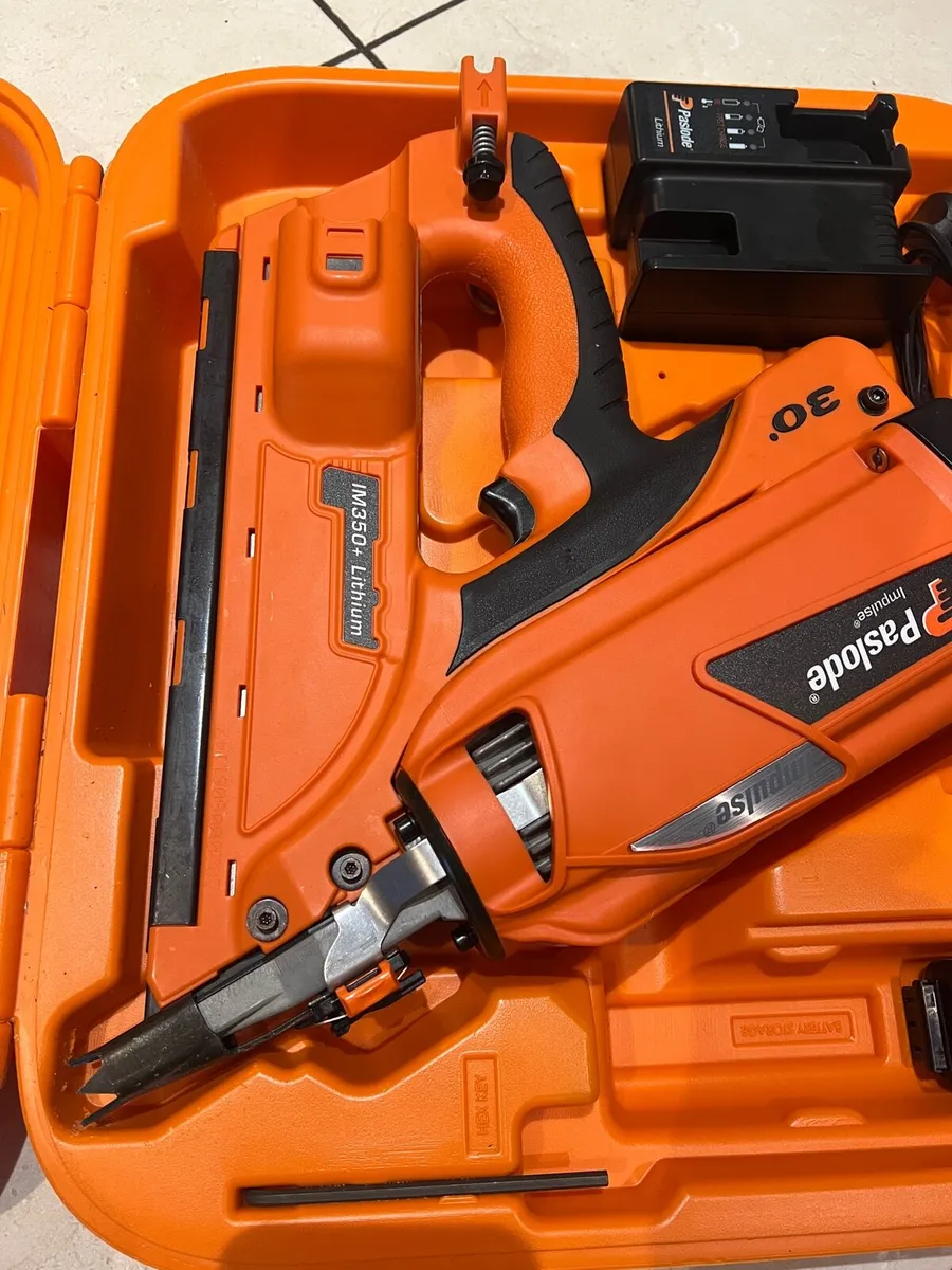 Paslode IM350+ Gas Nail Gun 50-90mm - Image 2
