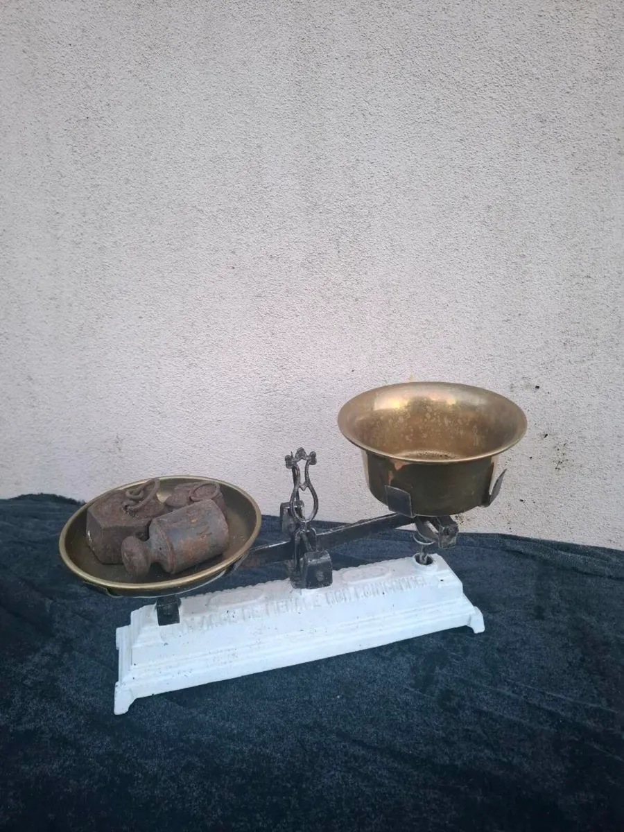 Antique scale - Image 3