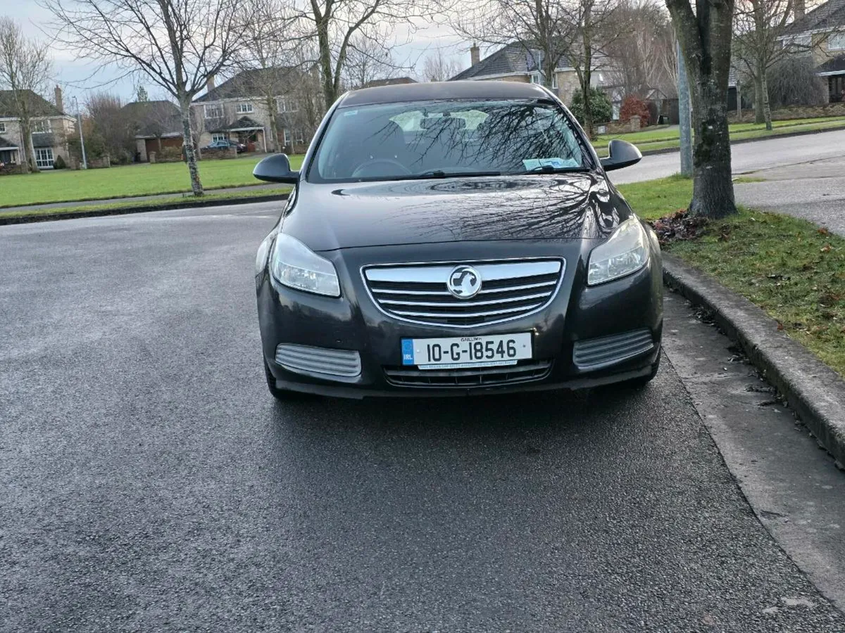 10 Opel Insignia Exclusive Nav New NCT - Image 2