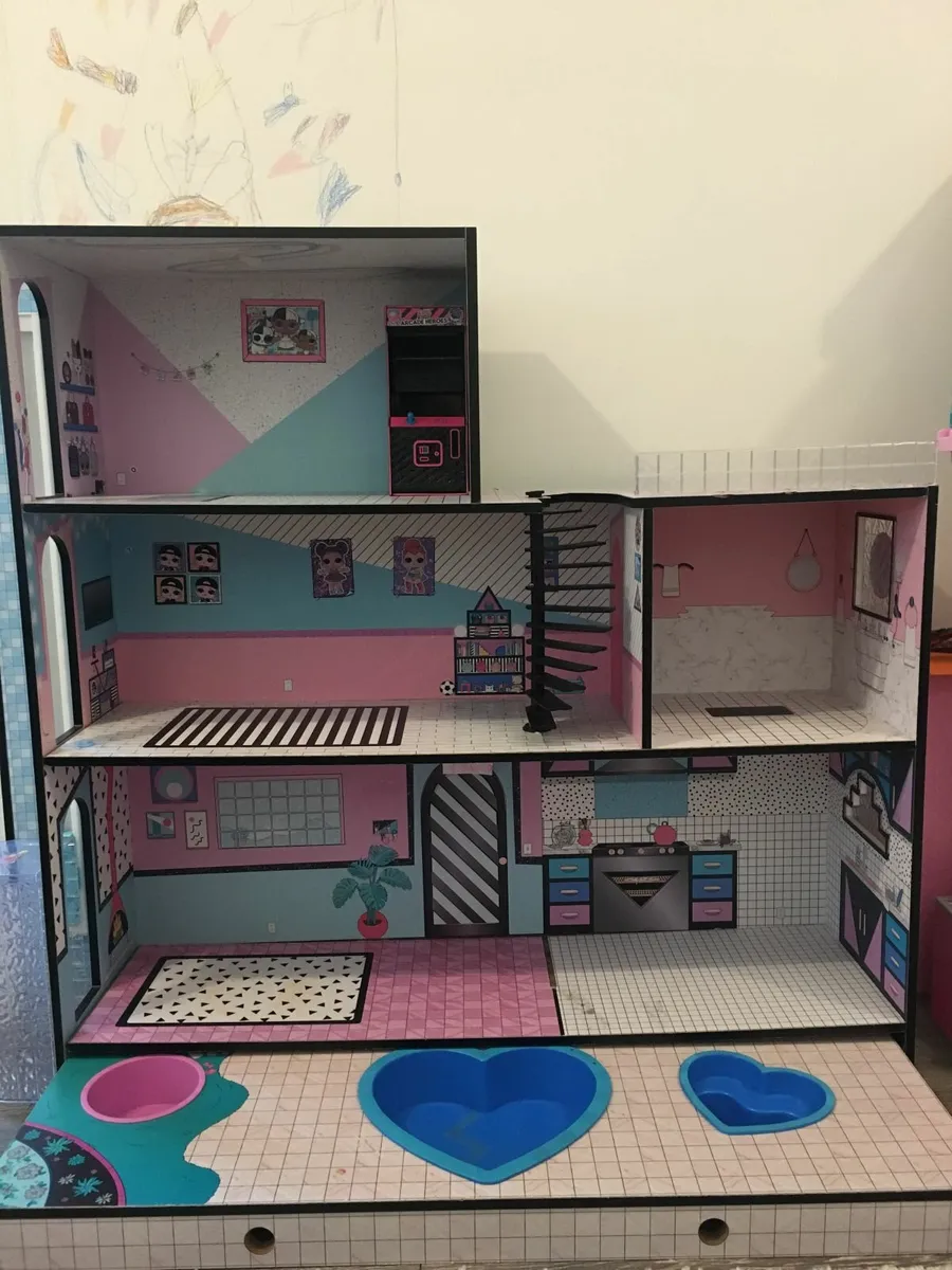 LOL Doll House - Image 2