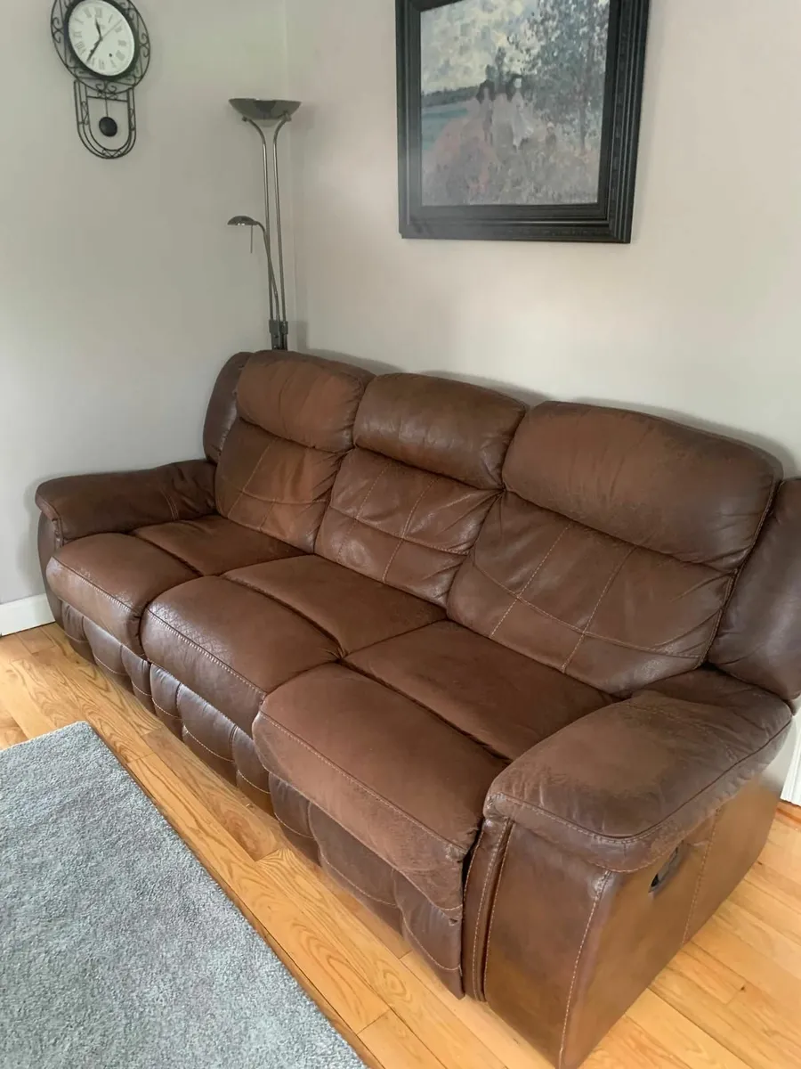 3 Piece Reclining Suite - Image 2