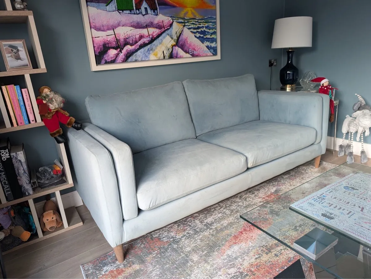 Sofa/couch - Image 1