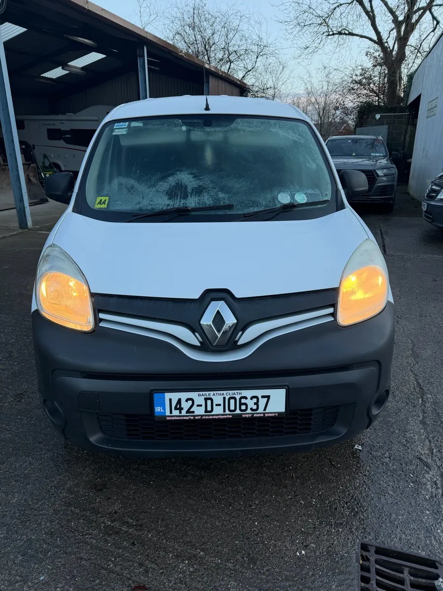 2014 Renault Kangoo Tax & test - Image 2