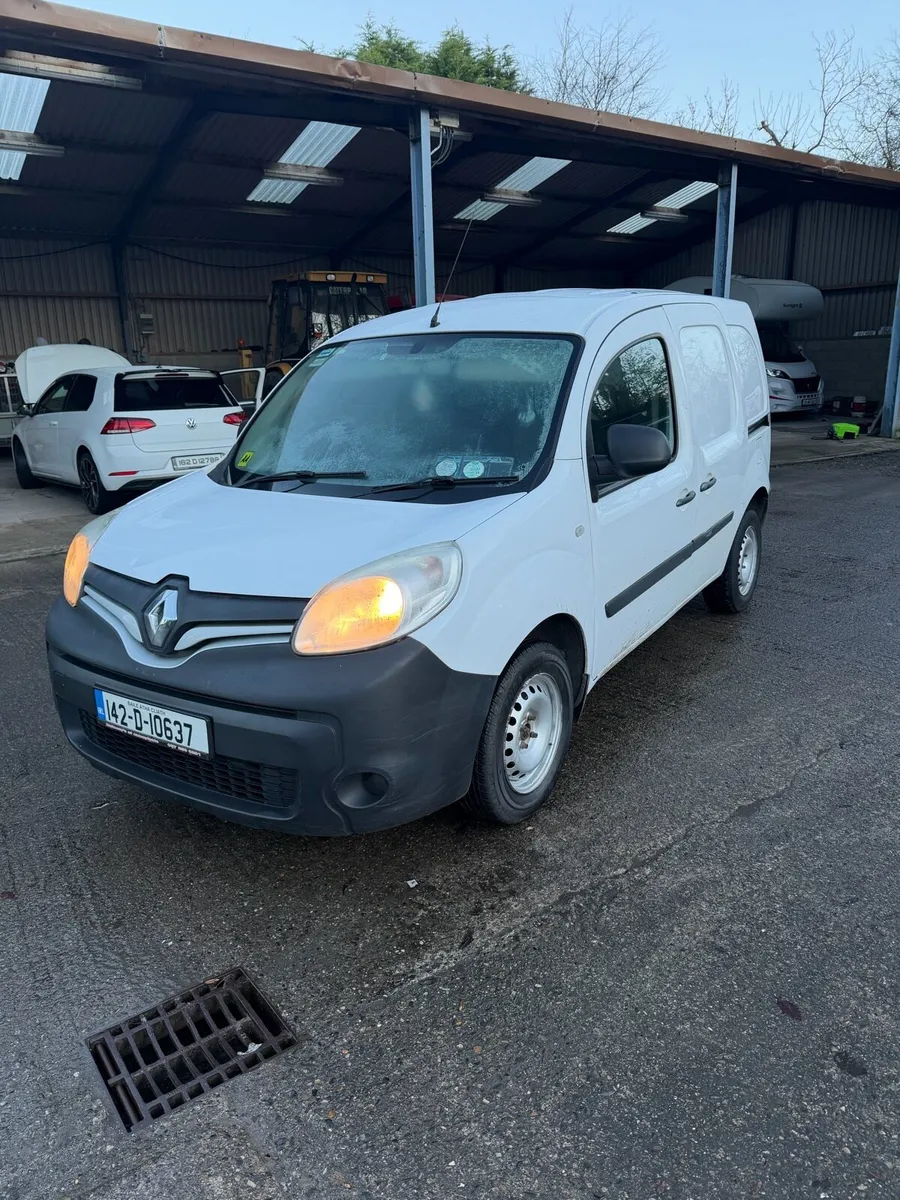 2014 Renault Kangoo Tax & test - Image 3