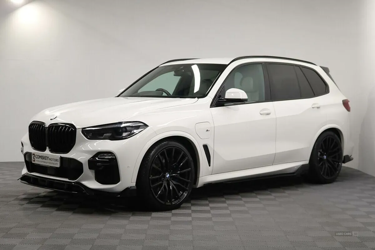 BMW X5 45e M Sport - Image 4