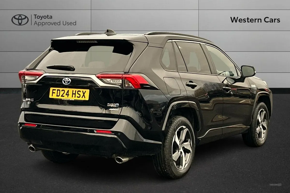 Toyota RAV4 2.5 VVT 18.1kWh Design CVT 4WD Euro 6 - Image 2
