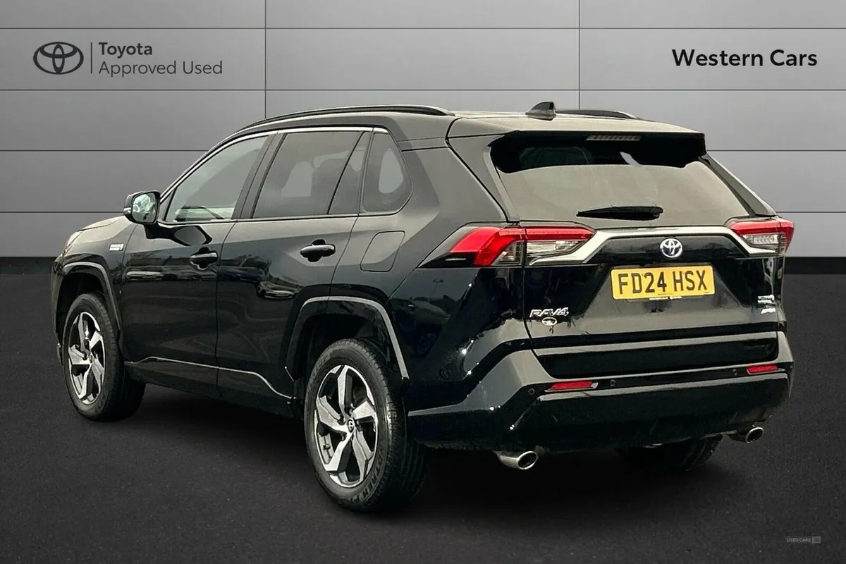 Toyota RAV4 2.5 VVT 18.1kWh Design CVT 4WD Euro 6 - Image 4