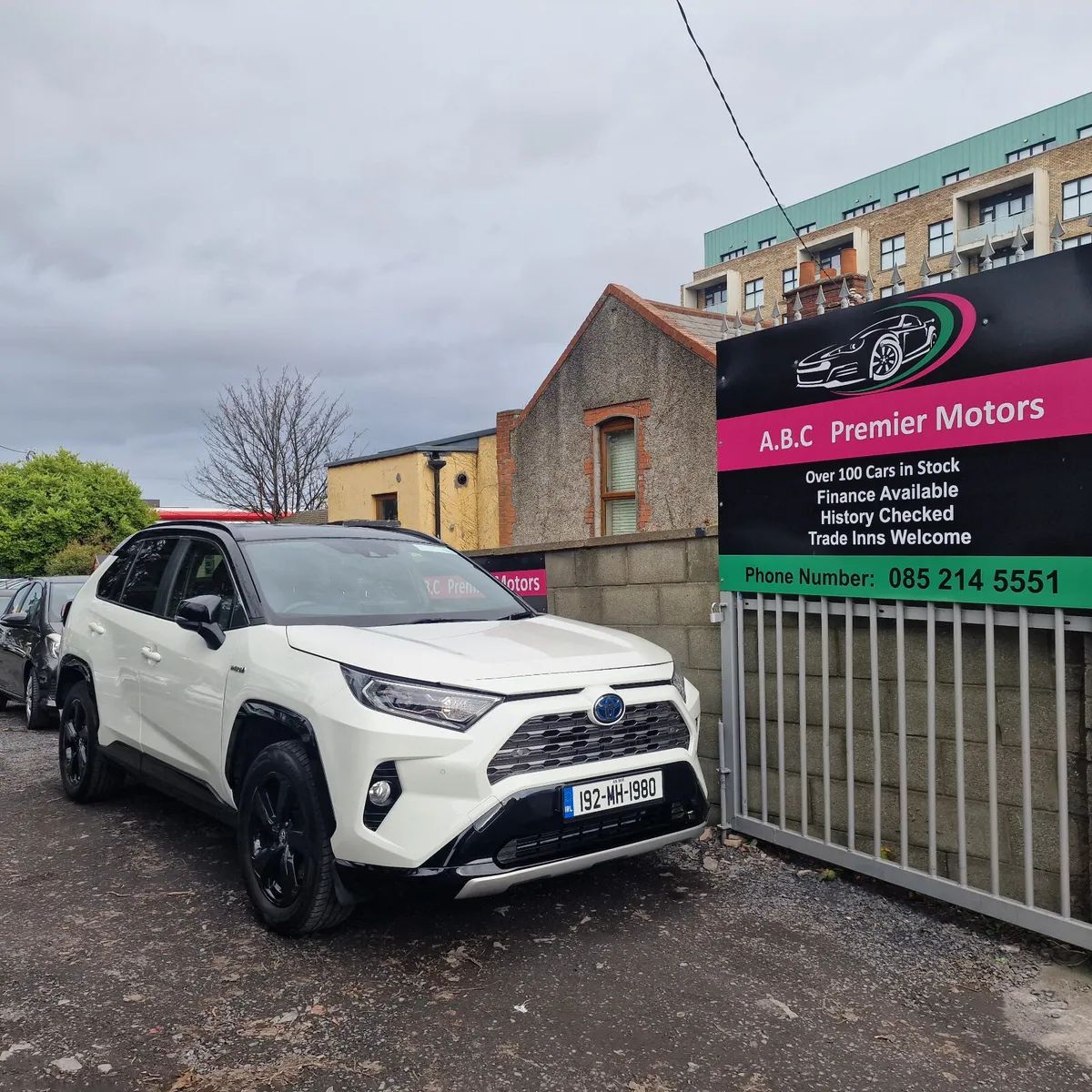 Toyota RAV4 Automatic 2.5 Petrol Hybrid AWD i Sol - Image 1