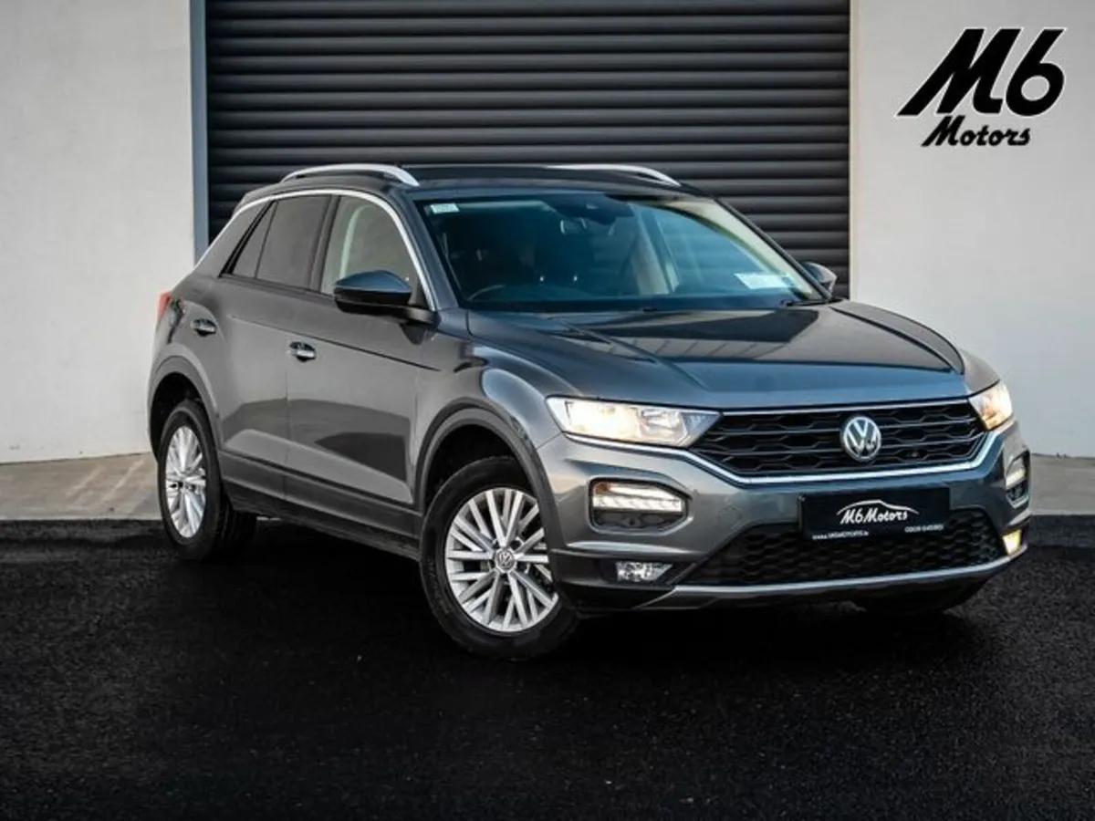 Volkswagen T-Roc Design 1.5 TSI M6F 150HP 5DR - Image 1