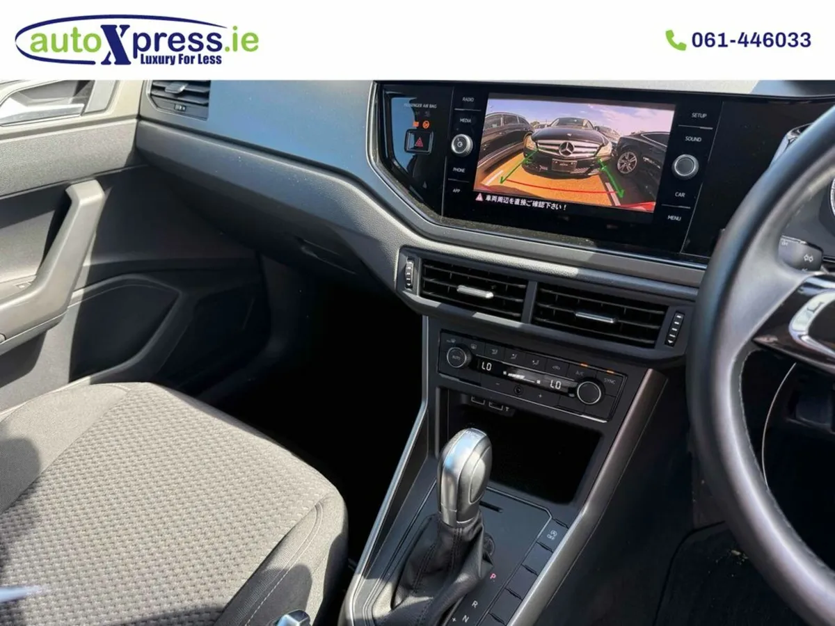Volkswagen Polo 1.0 TSI Automatic, Reversing camer - Image 2