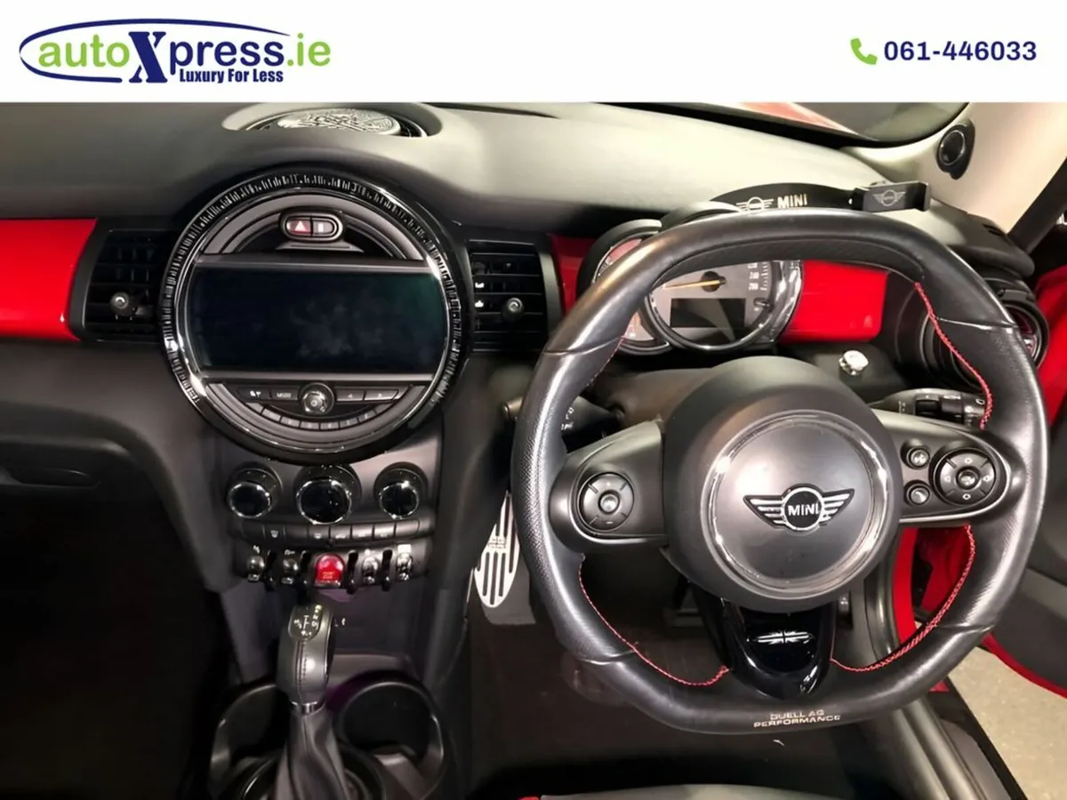 Mini Cooper 1.5 Automatic, Reversing camera - Image 4