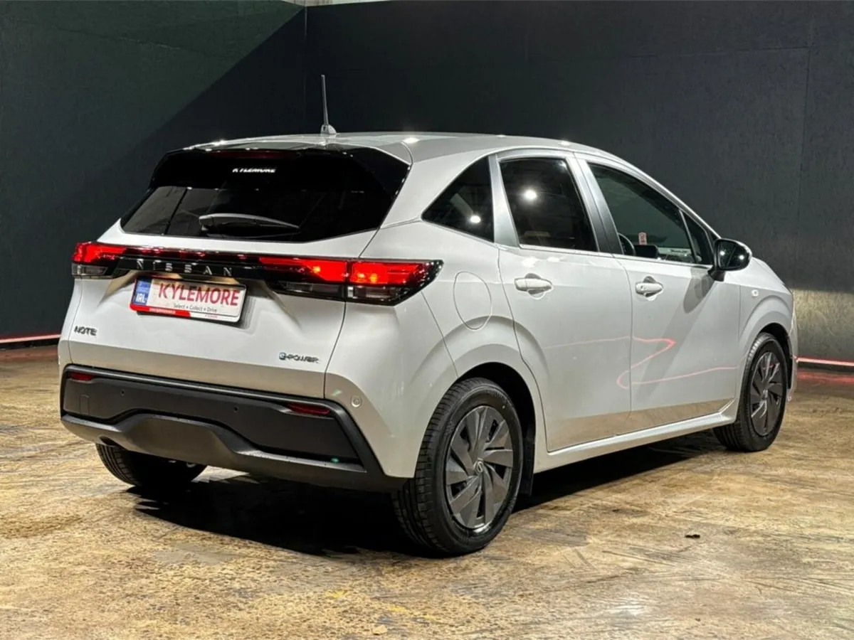 Nissan Note HYBRID - 1.2L AUTOMATIC E-POWER - PARK - Image 4