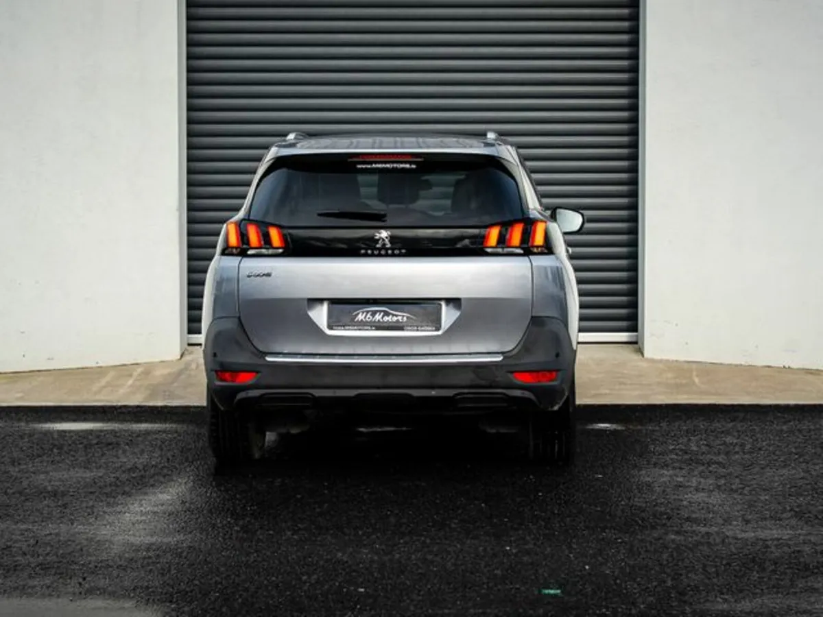 Peugeot 5008 Allure 1.5 Blue HDI 130 Automa - Image 4