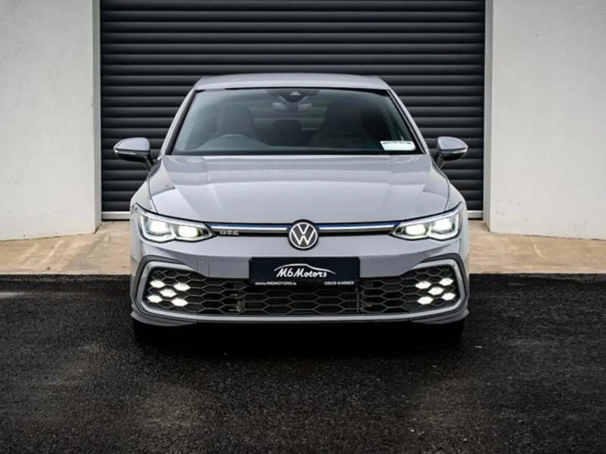 Volkswagen Golf GTE DSG - Image 2
