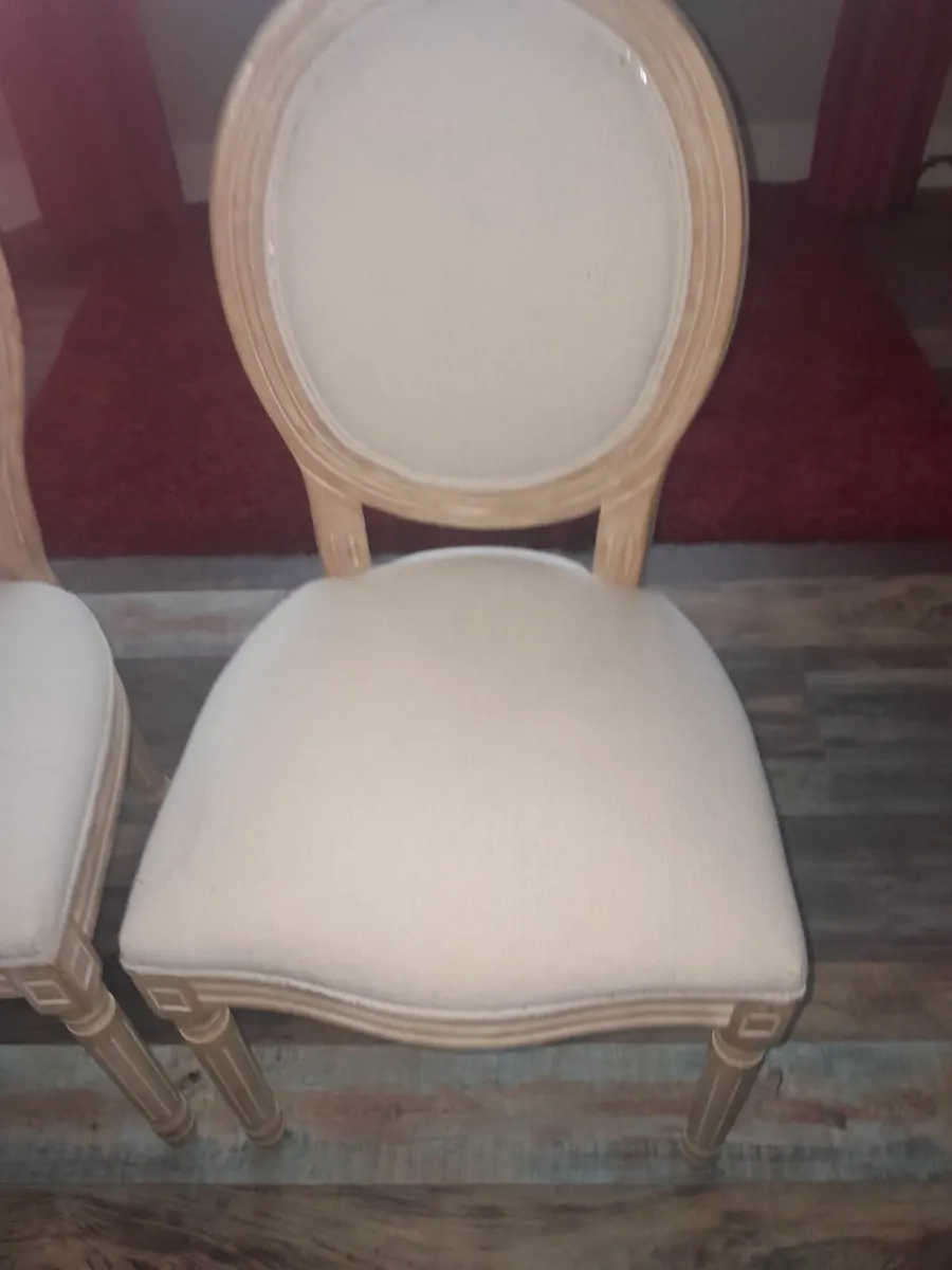 Dining chairs - Image 1