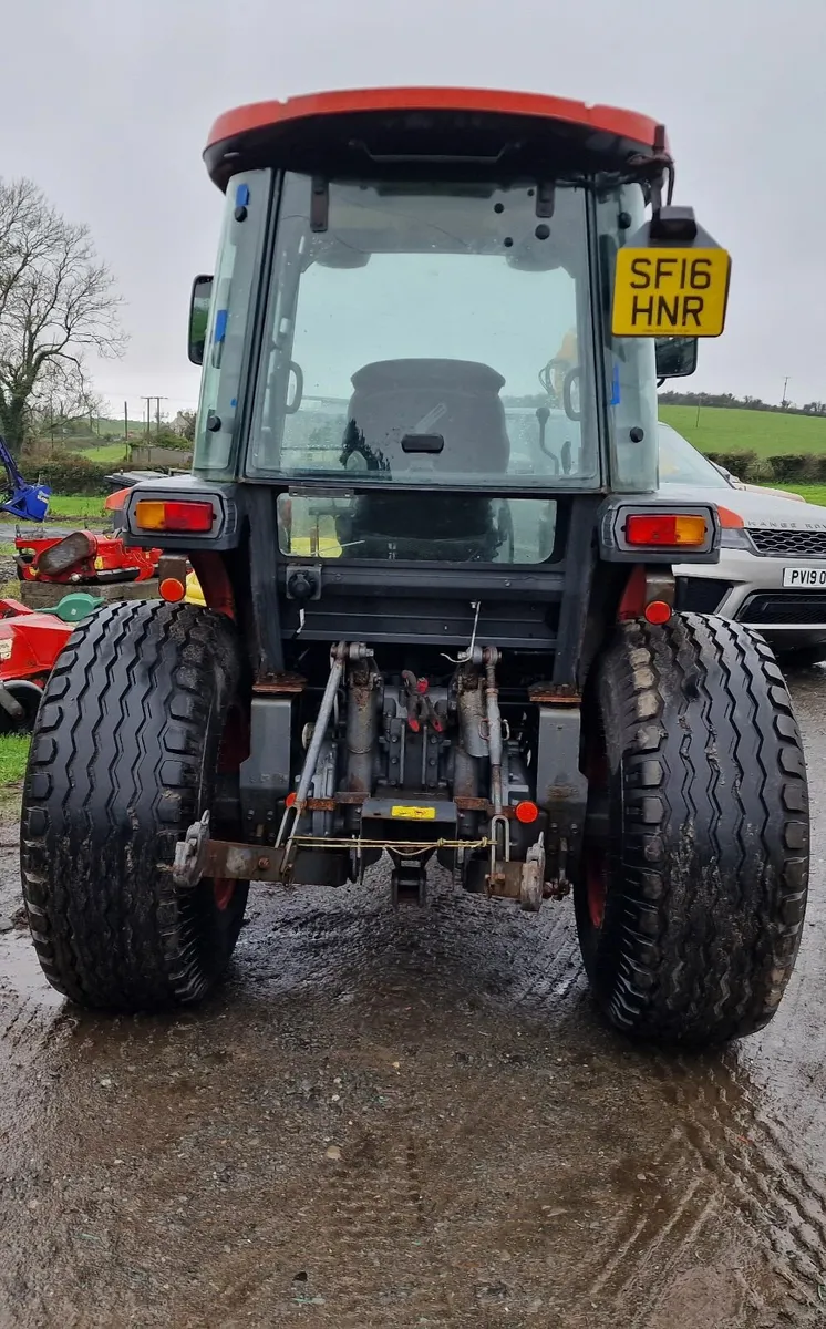 Kubota L5240-II 54hp Compact Tractor - Image 3