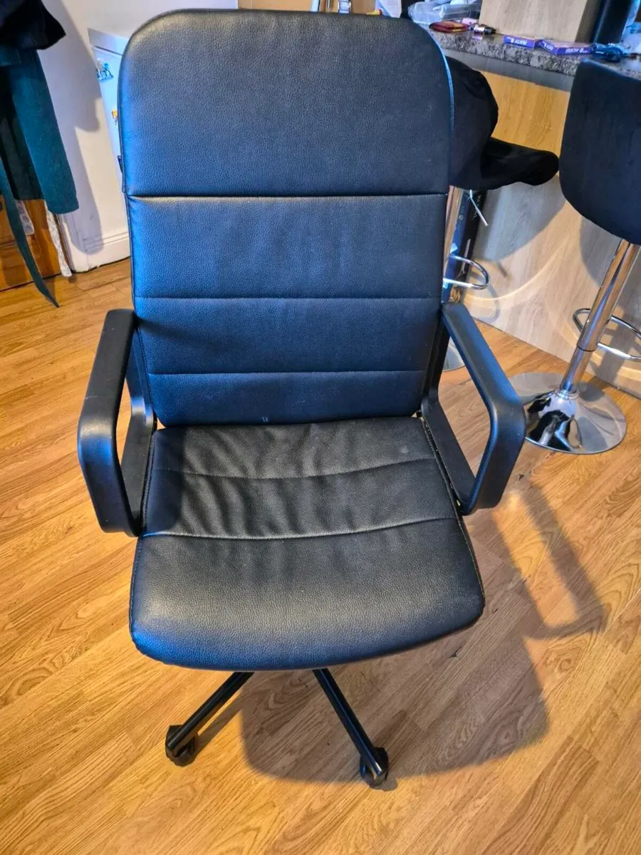 Office chair